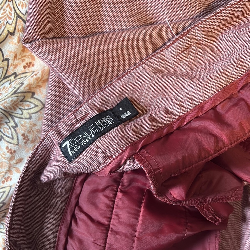 Avenue New York Women's Burgundy Jacket